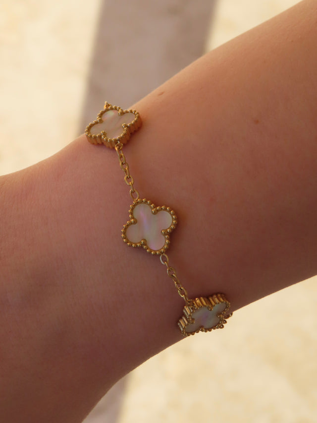 Pearl Clover Bracelet