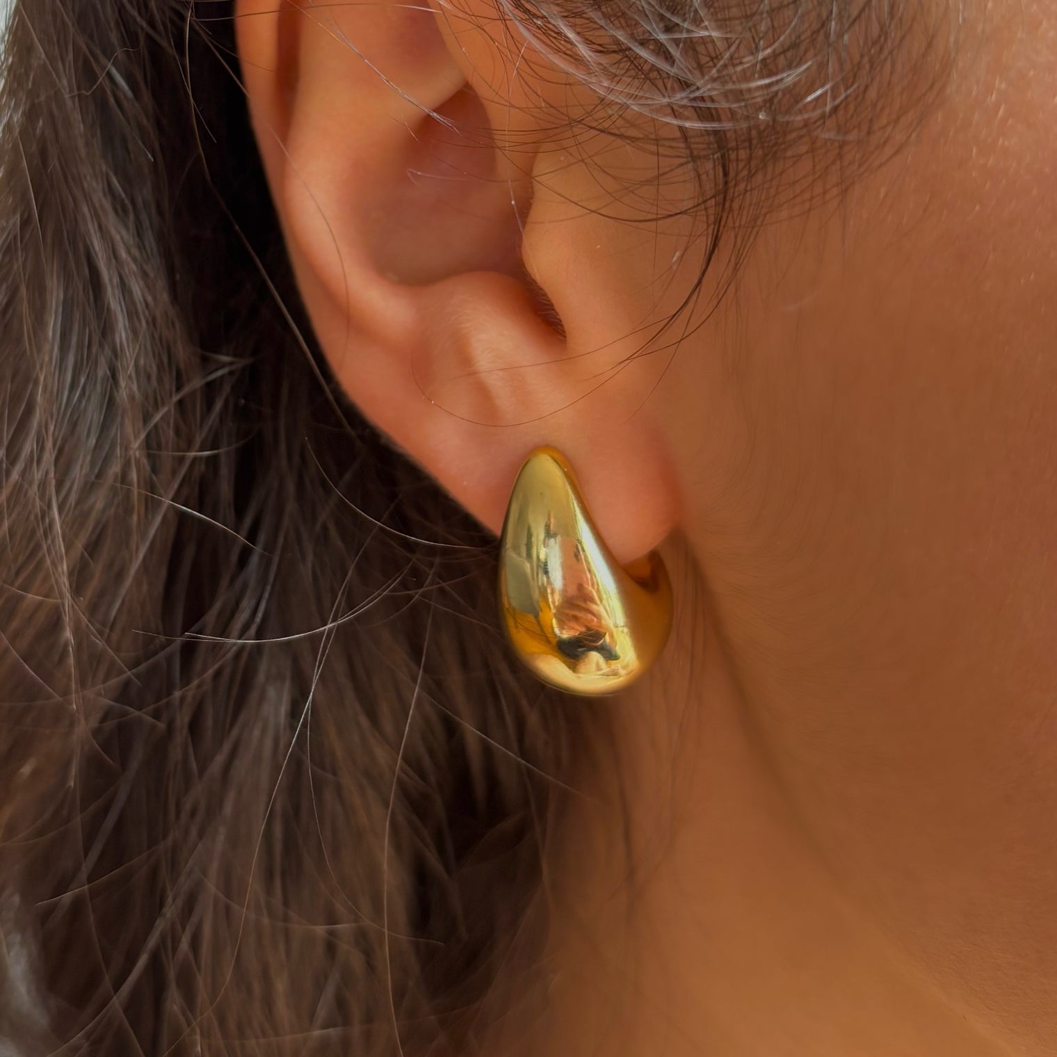 Mini Gold Teardrop Earrings