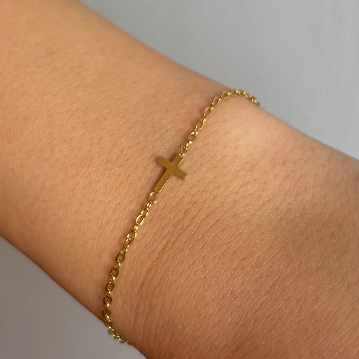 Cross My Heart Bracelet