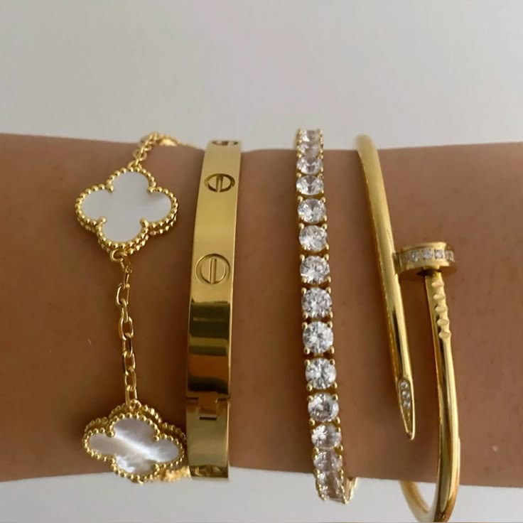 Lucky Girl Clover Bracelet - White