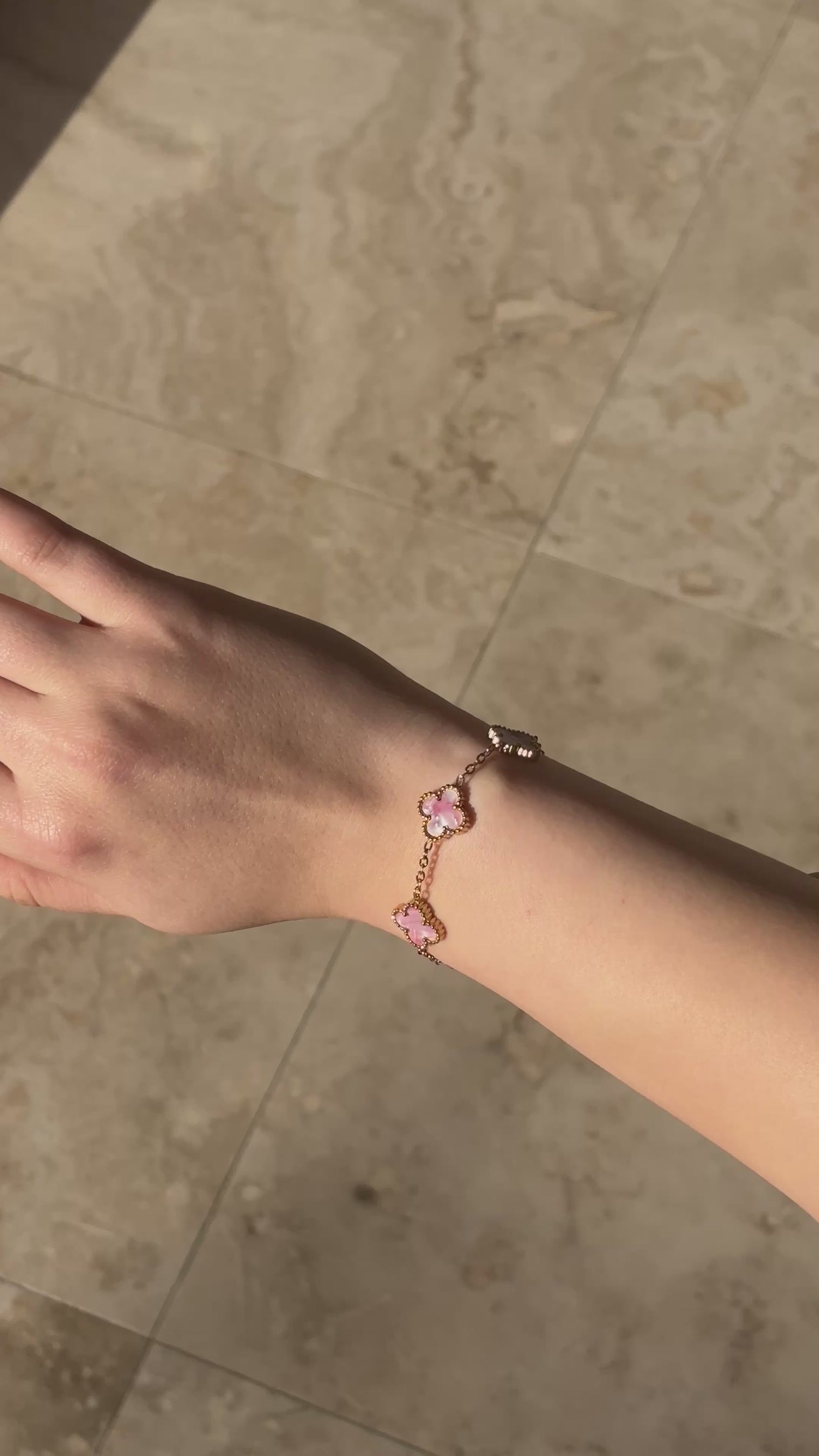Pearl Pink Clover Bracelet